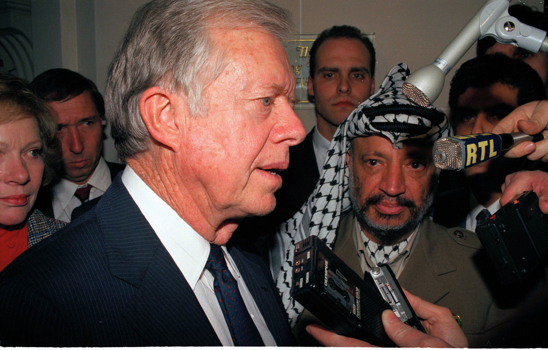 Carter, april 1990
